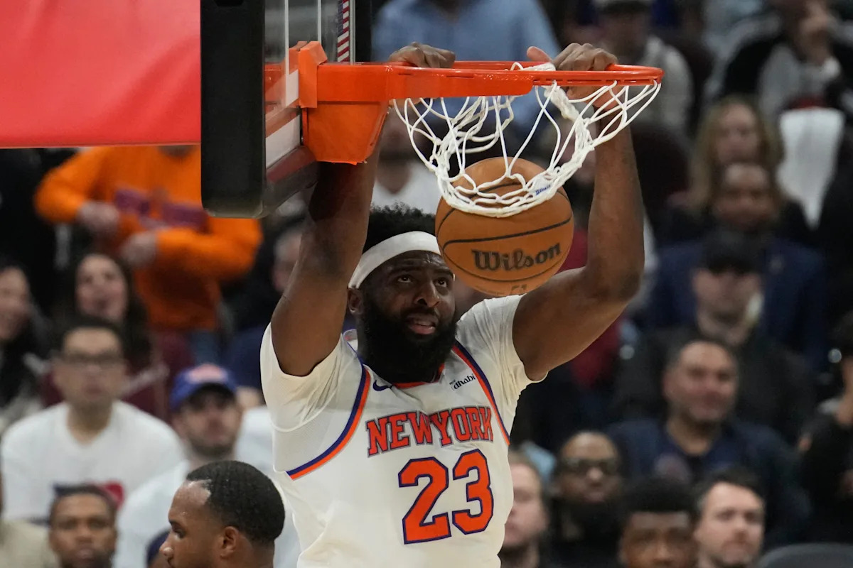 Finales de la NBA de 2026: los Knicks consideran que Mitchell Robinson es cuestionable para el Juego 1, todas las señales apuntan a que intentará jugar contra los Spurs