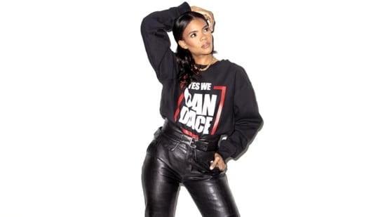 Candace Owens criticada por Laura Loomer por decir que Erika Kirk debería contratarla en medio de una disputa con Charlie Kirk; ‘esquizofrénico’