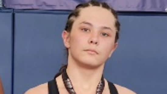 clain_clark_1779199553819_1779199569258_c3165998-3636-44b2-8854-1980fe659b58.jpg