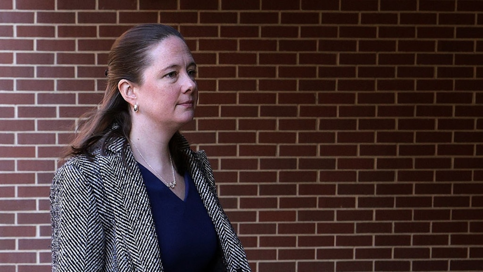 Juez reexaminará el caso de despido injustificado de Maurene Comey contra la administración Trump