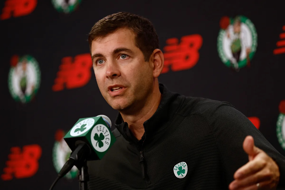 Brad Stevens, de los Celtics, nombrado ejecutivo de baloncesto del año de la NBA