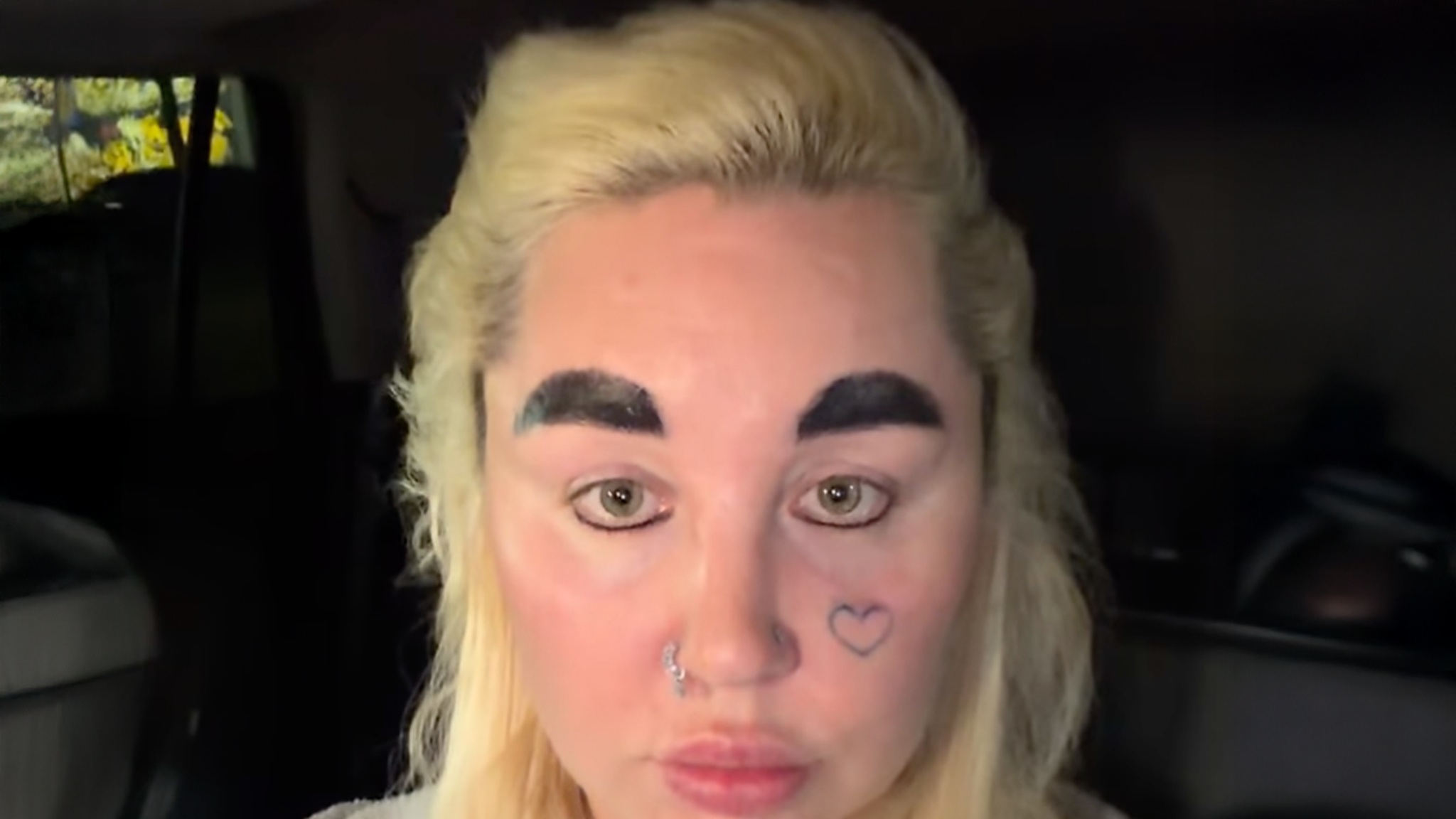 Amanda Bynes continúa su viaje Ozempic y quiere perder 30 libras más