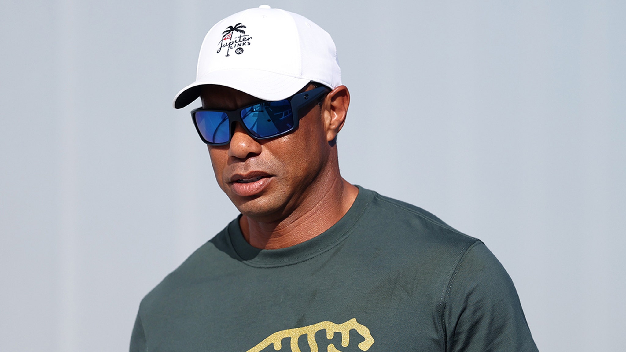 Transmisión en vivo de la conferencia de prensa sobre el accidente de Tiger Woods