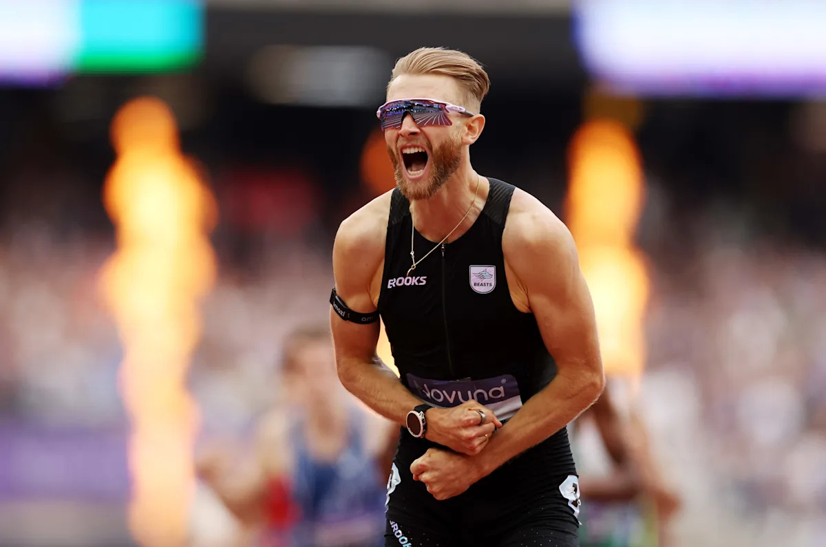 Josh Kerr establece un nuevo récord mundial de millas, superando la marca de 27 años