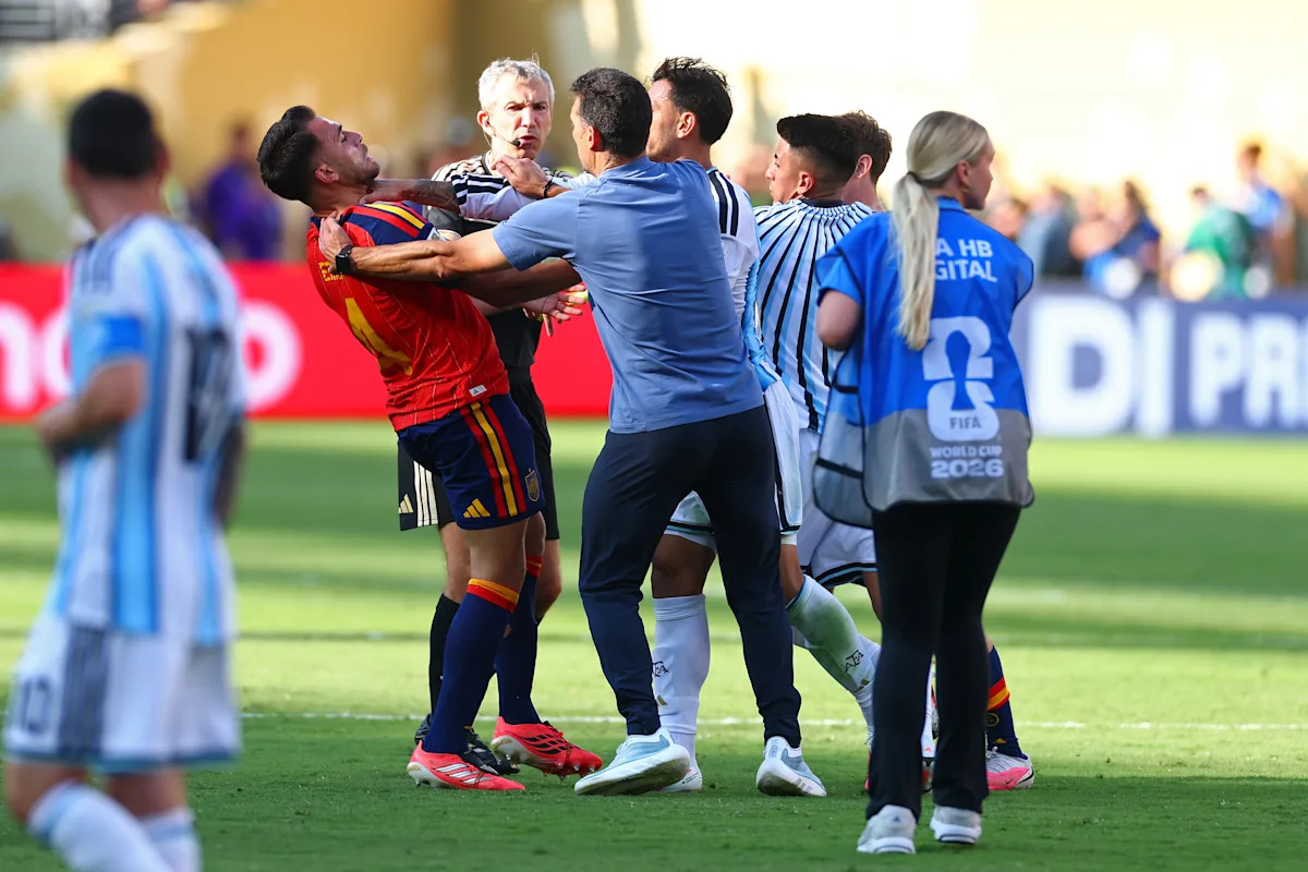 Mundial 2026: el mediocampista español dice que los jugadores argentinos no deberían ser castigados por la FIFA después de la pelea posterior al partido