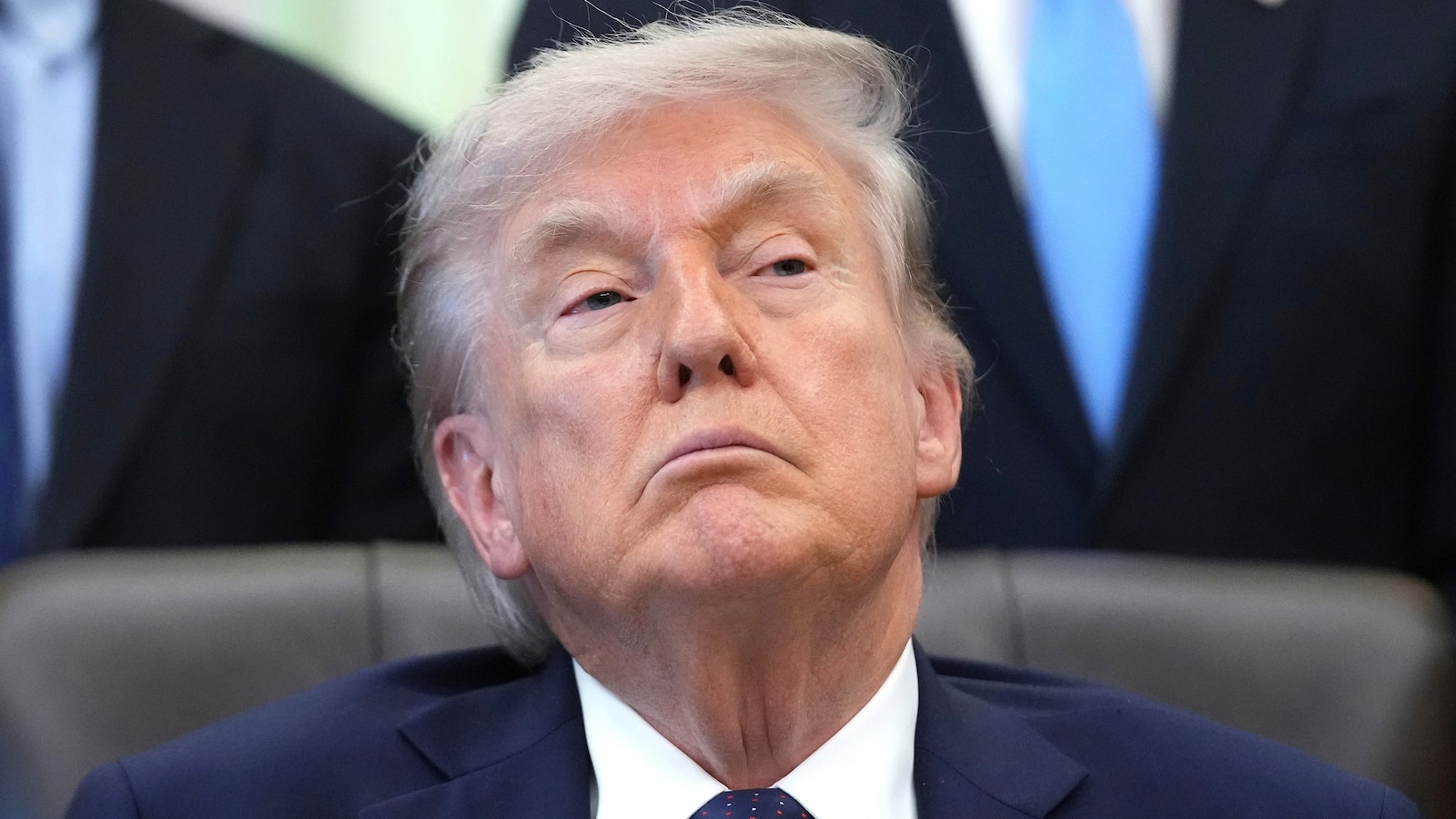 Trump se reúne con ejecutivos de petróleo y gas mientras la guerra con Irán se prolonga y los precios se disparan