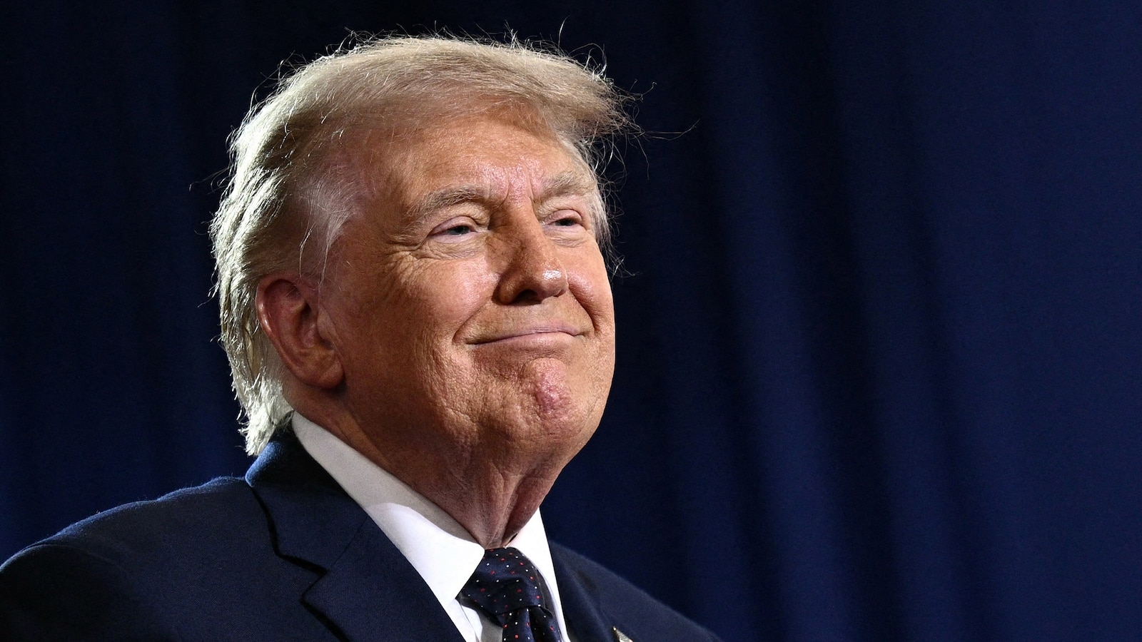 Se espera que Trump celebre una reunión de gabinete el miércoles en Camp David