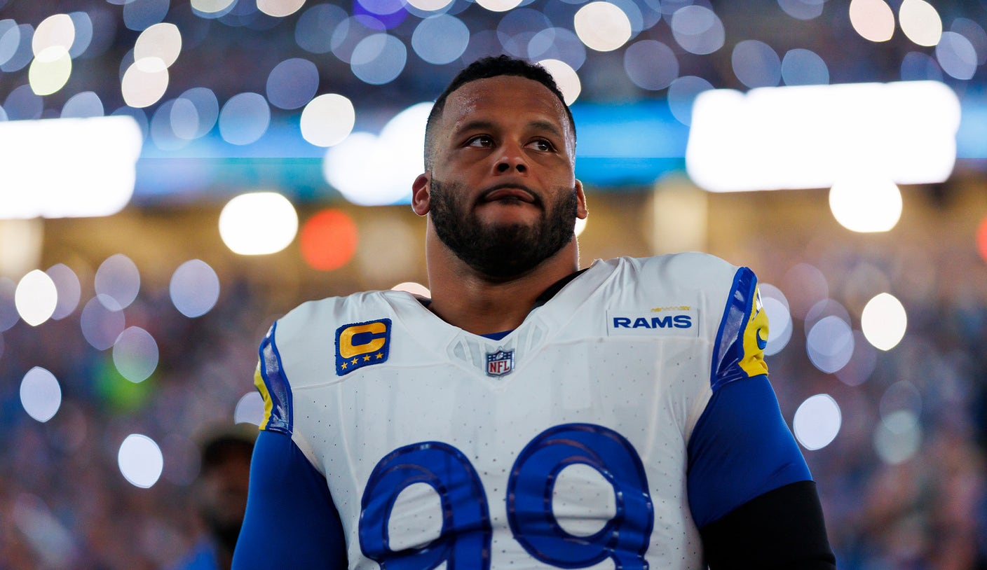 Sean McVay de Rams HC dice que no tiene respuestas sobre el regreso de Aaron Donald