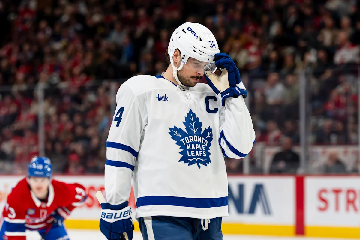 La estrella de los Maple Leafs, Auston Matthews, estará fuera por la temporada después de un golpe ‘sucio’, Radko Gudas de los Ducks recibe una suspensión de 5 juegos