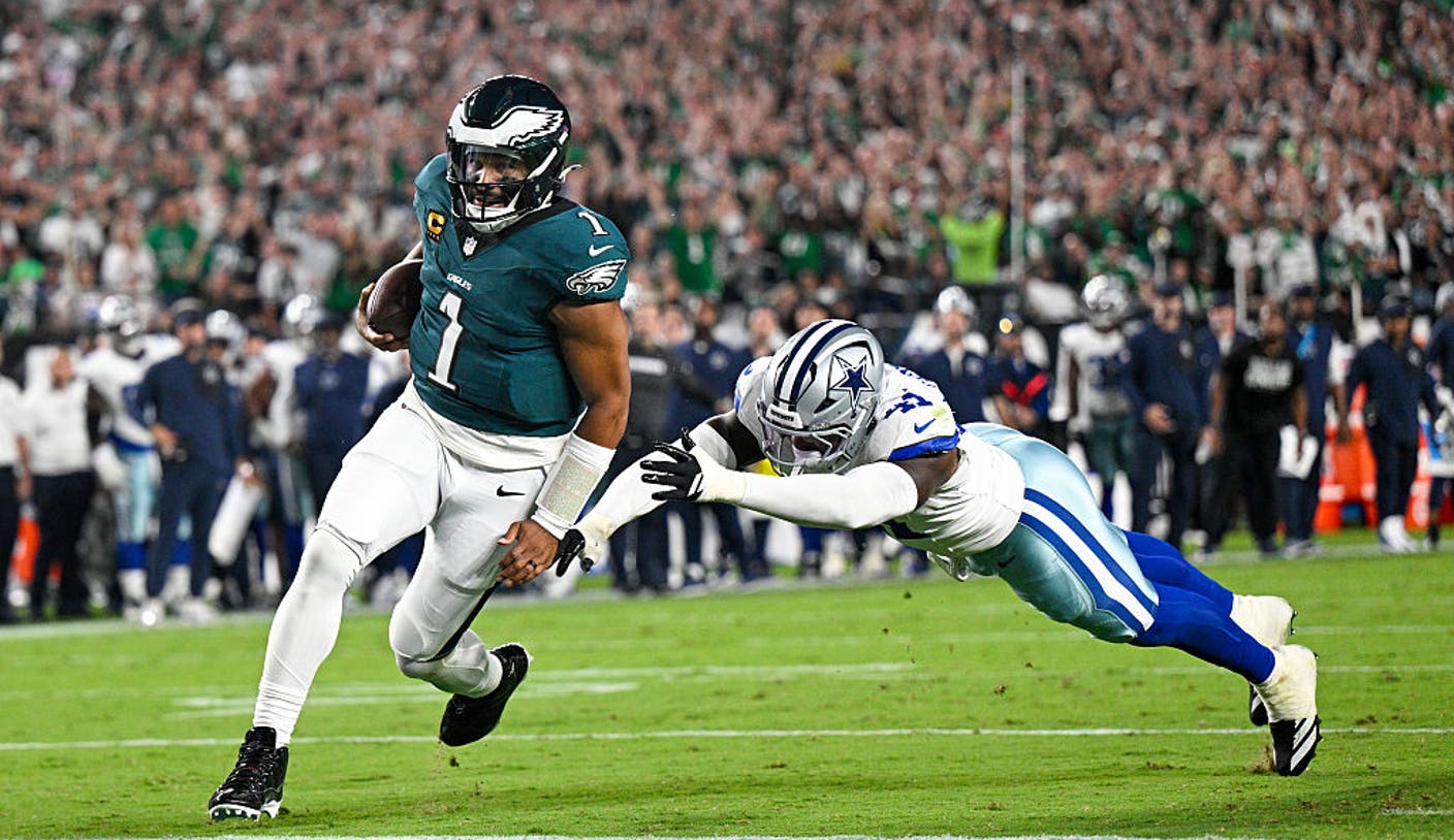 eagles-vs-cowboys-tom-brady.jpg