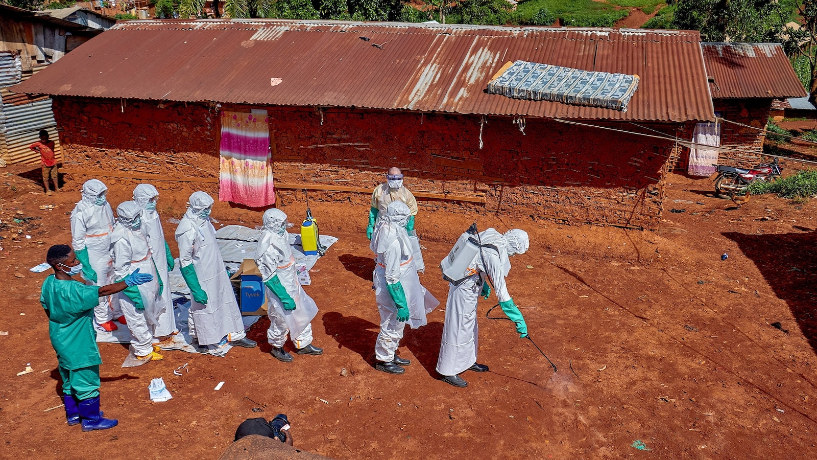 ebola-8-rt-gmh-260525_1779720352149_hpMain_16x9.jpg