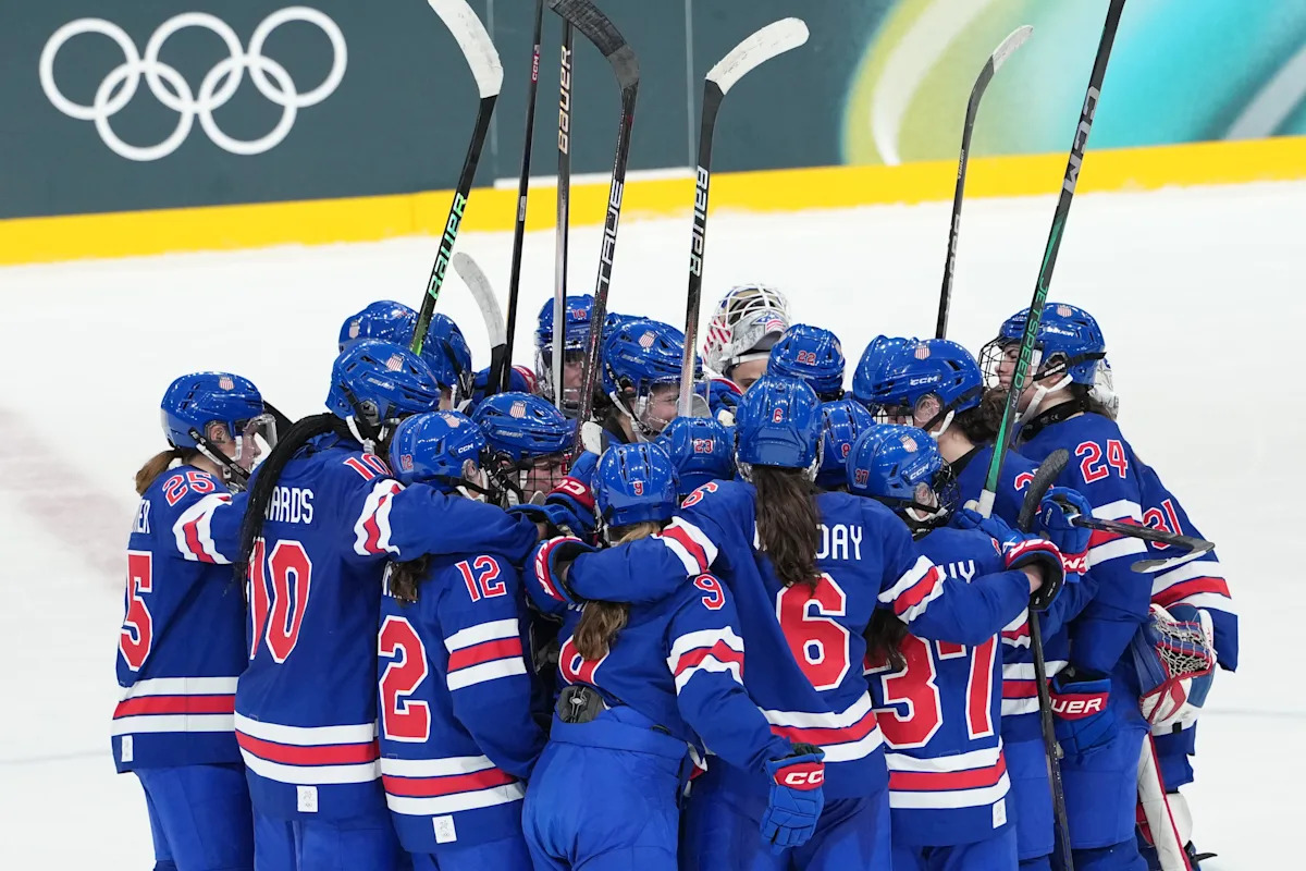 Milán Cortina: Qué ver hoy en los Juegos Olímpicos de Invierno: el equipo de hockey femenino de EE. UU. busca llegar a la final (16/2)
