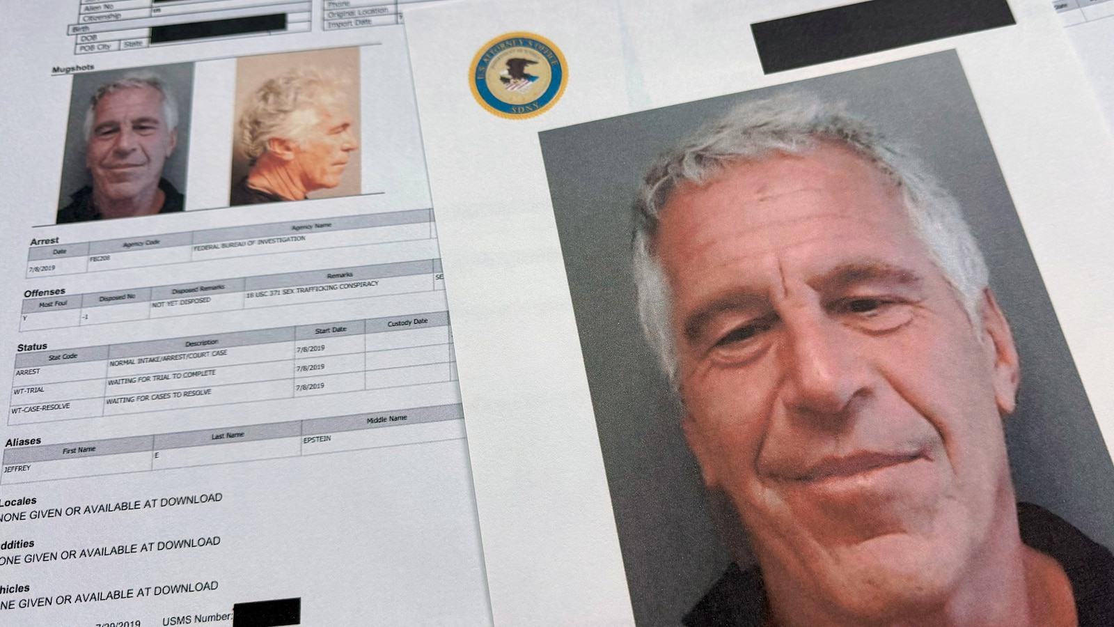 La fiscal general Blanche defiende la publicación de los archivos de Epstein mientras los sobrevivientes critican a la administración por fallas en la redacción