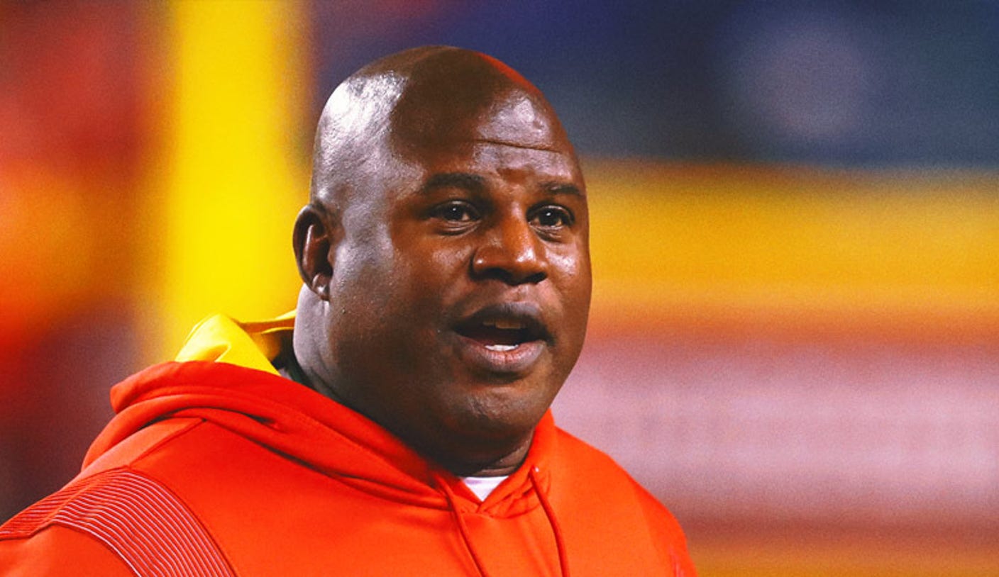 ¡Me alegro de verte de nuevo! Eric Bieniemy reemplaza a Matt Nagy como coordinador ofensivo de los Chiefs