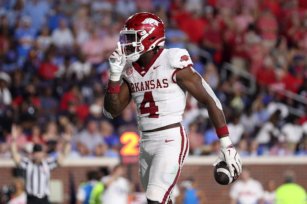 Video de Fantasy Football: Por qué el prospecto del Draft de la NFL 2026, Mike Washington Jr., es exactamente el tipo de respaldo que necesitan los Seahawks