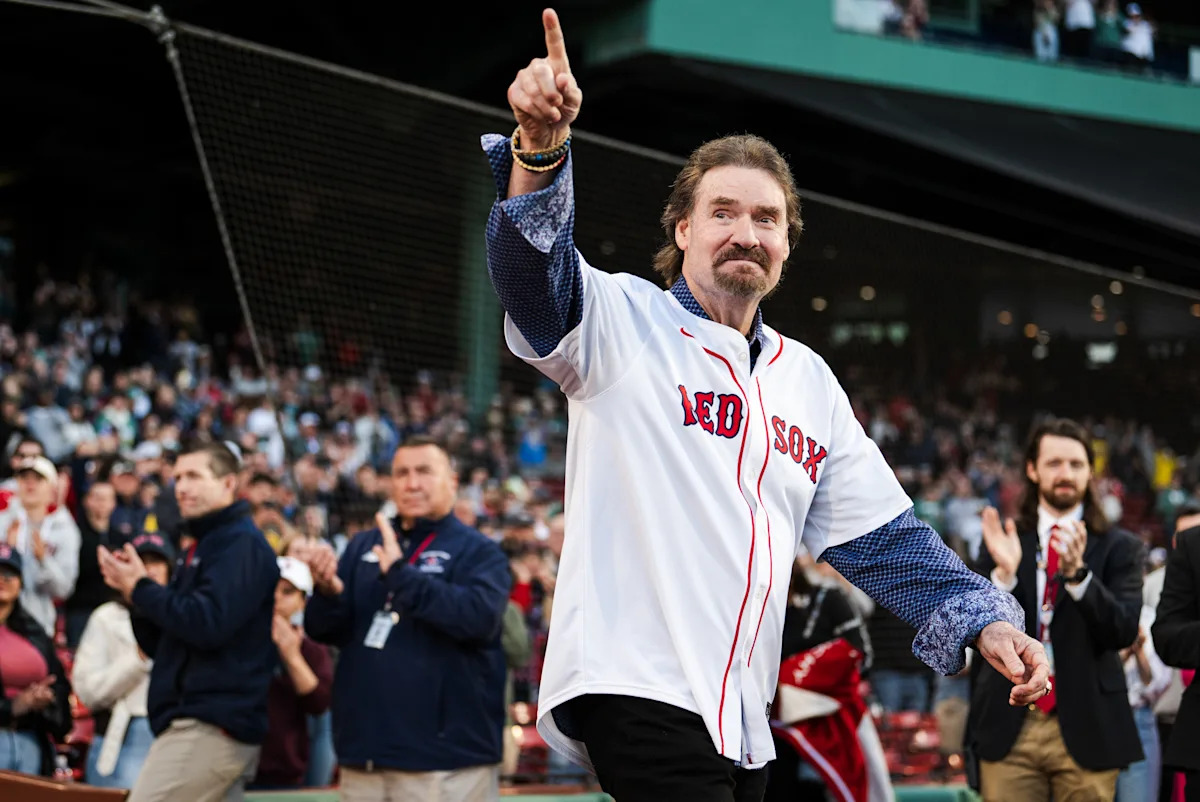 El miembro del Salón de la Fama Wade Boggs dice que está libre de cáncer 2 años después del diagnóstico de cáncer de próstata