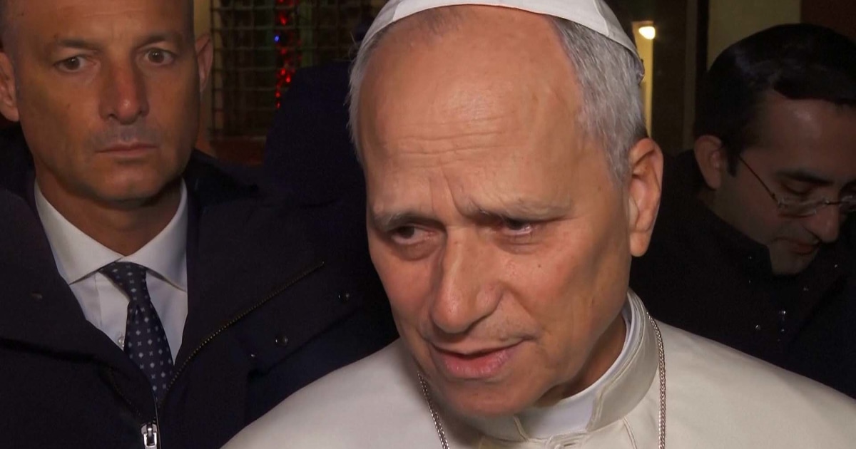 f_mo_lon_popecritical_251209-iiuiqz.jpg