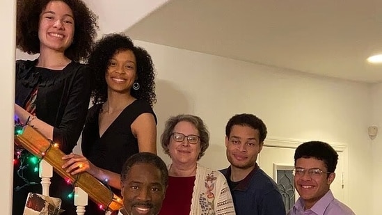family_1777314692839_1777314725695.jpg