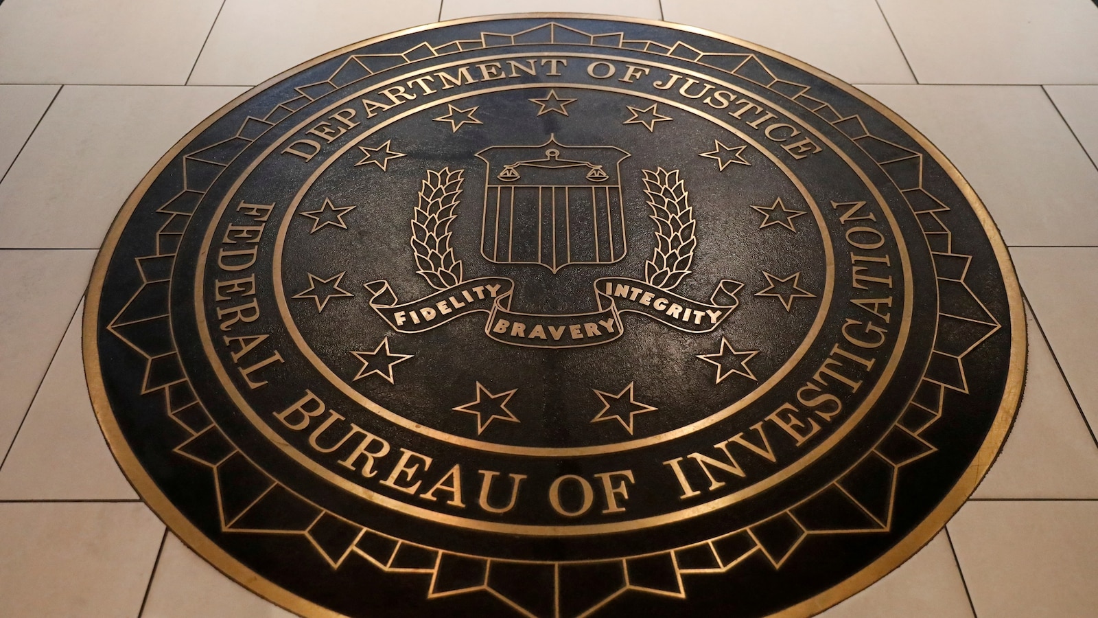 fbi-2-rt-gmh-251125_1764094046324_hpMain_16x9.jpg