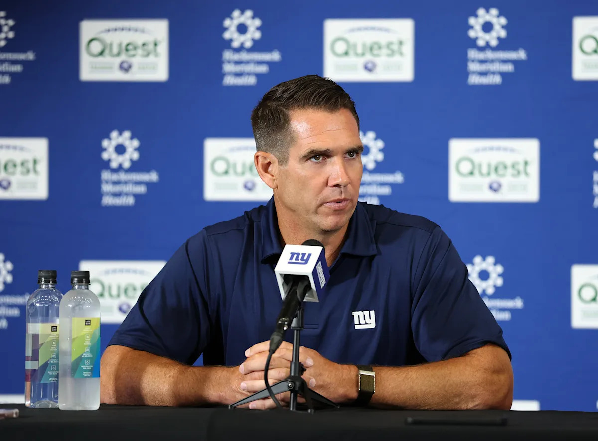 El gerente general de los Giants, Joe Schoen, asume la responsabilidad, pero confía en que Jaxson Dart tendrá otras piezas atractivas para el próximo entrenador en jefe.