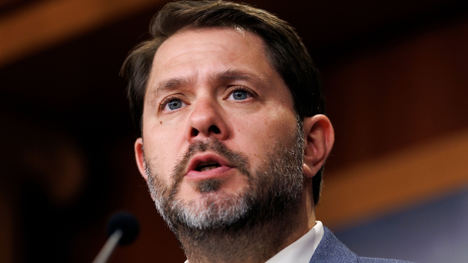 Senador Rubén Gallego bajo investigación por presuntas violaciones al financiamiento de campañas
