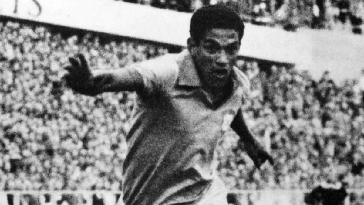 Revisando la revocación de la tarjeta roja del Mundial de 1962: cómo Garincha de Brasil lideró la suspensión ultra rara de Folarin Balogan
