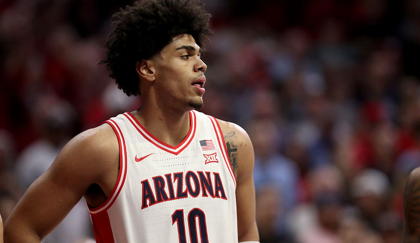 Zumbido del baloncesto universitario 2025-2026: Koa Peat lesionado, KSU despide a Jerome Tang