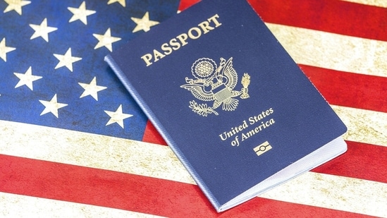 Estados Unidos planea un aumento salarial del 30% para las visas H-1B: qué cambios para empleadores y trabajadores