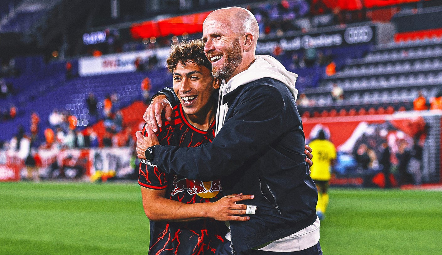 Julian Hall de Red Bulls se convierte en el jugador más joven en la historia de la MLS en anotar un triplete