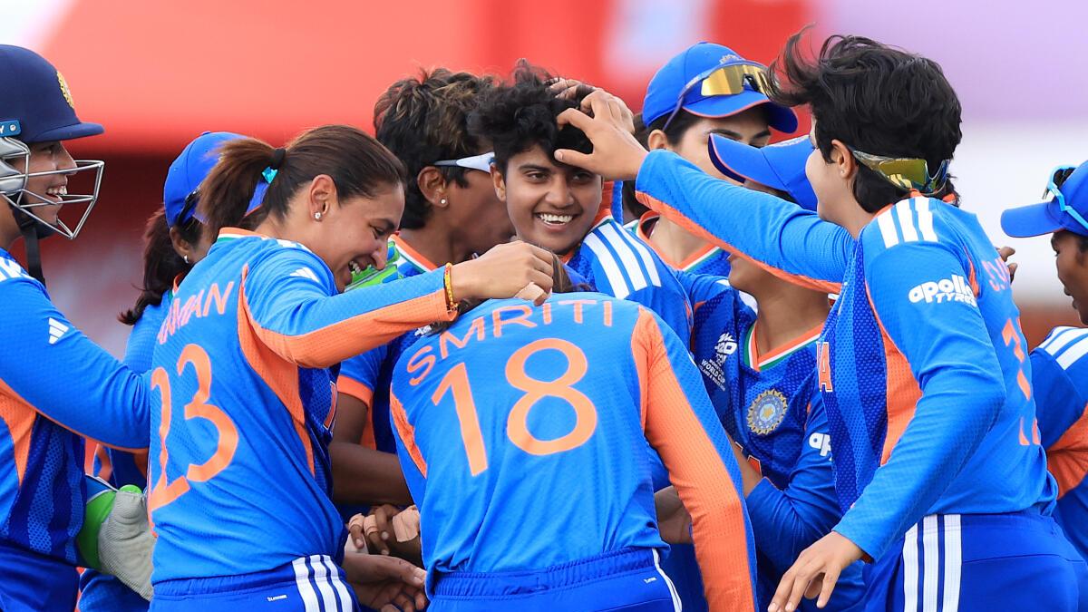 Copa Mundial Femenina T20 2026: Shree Charani de la India ocupa el primer lugar en ventanillas