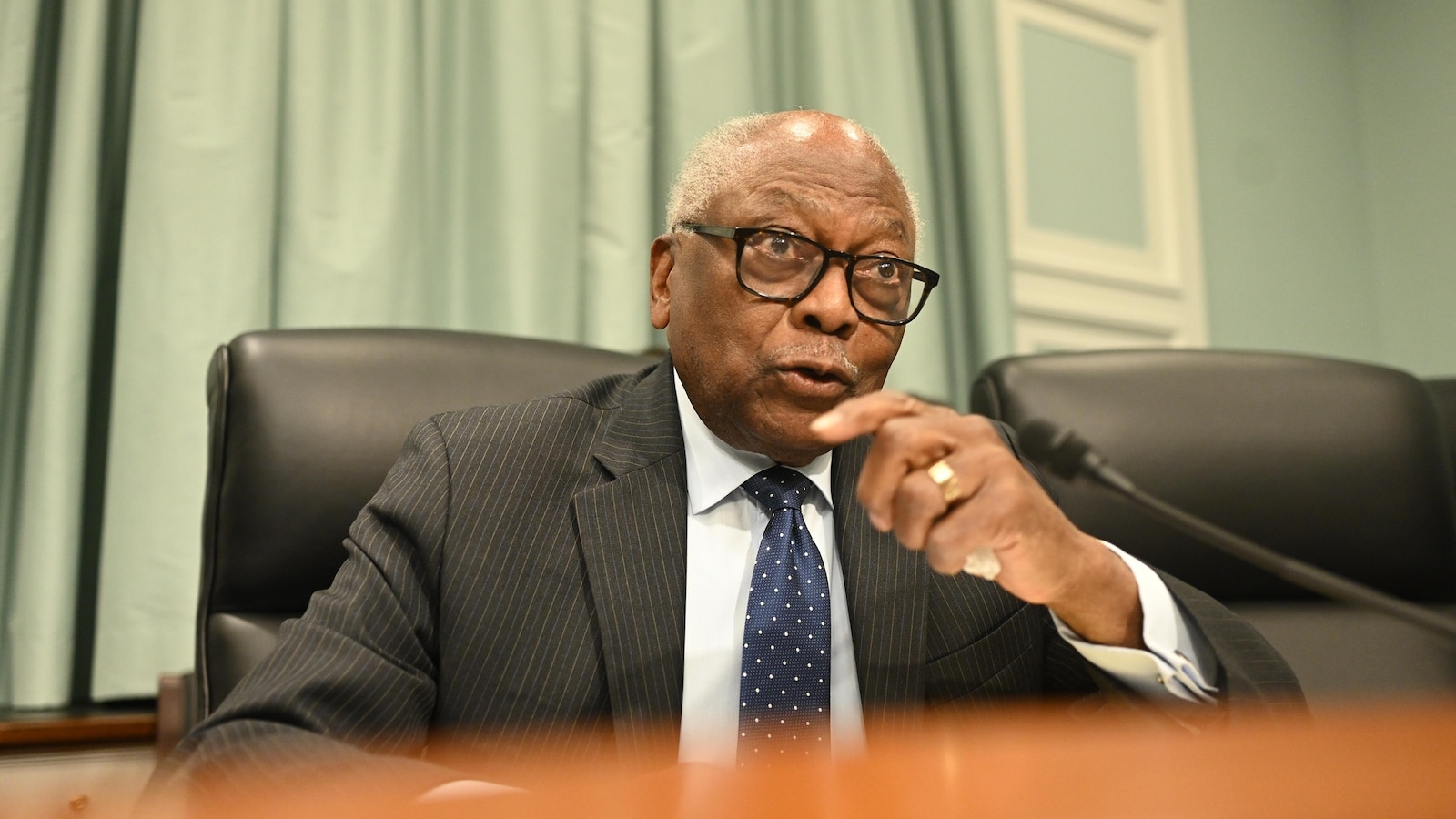 james-clyburn-202605140ap-jh_1778807327477_hpMain_16x9.jpg