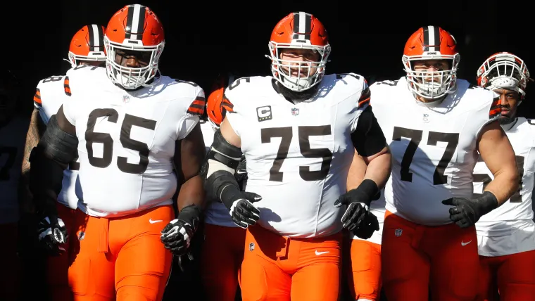 Los Browns hacen una historia equivocada de la NFL: cómo Andrew Berry puede resolver la crisis de 56 años que amenaza a Shedure Sanders