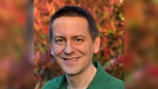 El premio Nobel John Jumper deja Google DeepMind para unirse a Anthropic