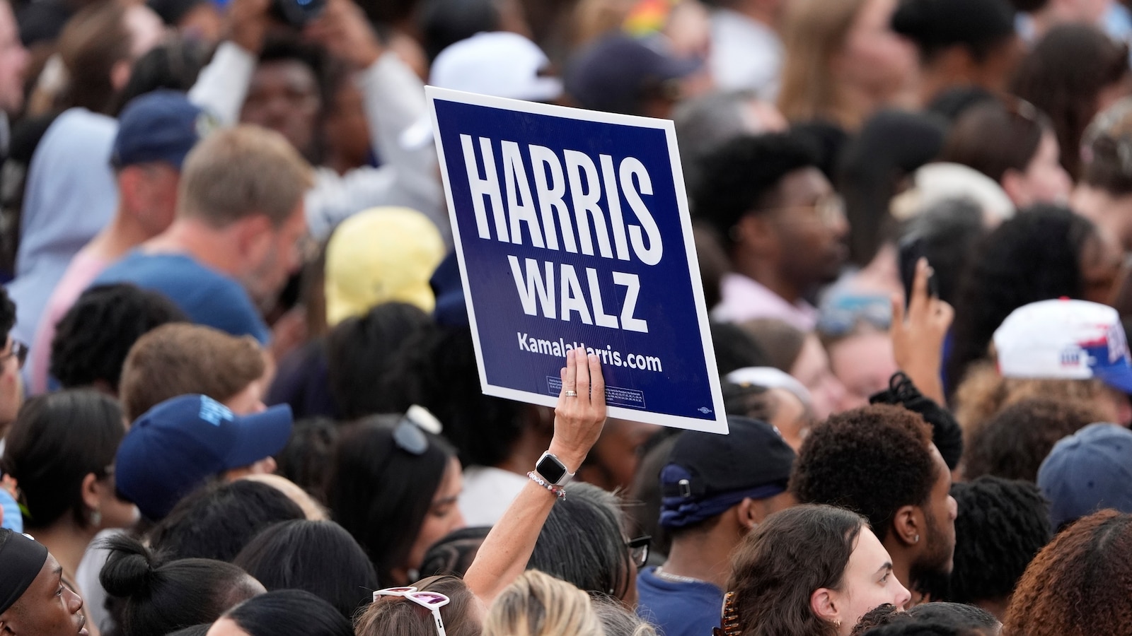 La autopsia de las elecciones demócratas de 2024 culpa a la campaña de Biden por no presentar a Harris