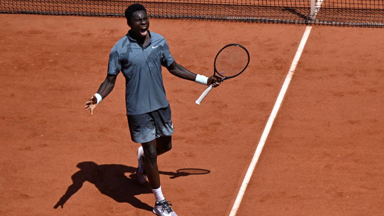 El adolescente Moïse Kouamé alcanza la tercera ronda del Abierto de Francia