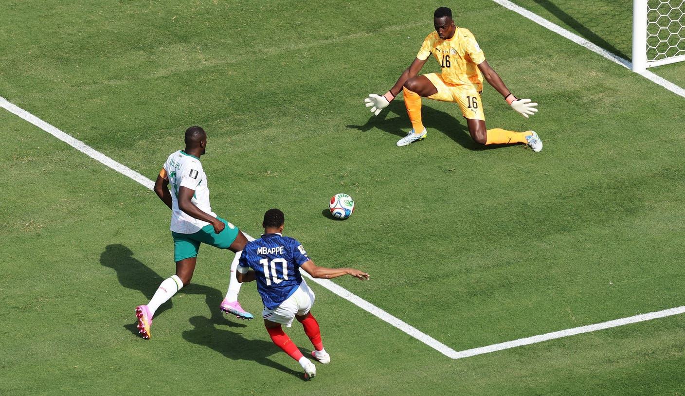 Las mejores promociones de apuestas deportivas de la Copa del Mundo reclaman más de $2000 en apuestas de bonificación cuando apuestas en Francia vs Irak o cualquier otro partido.