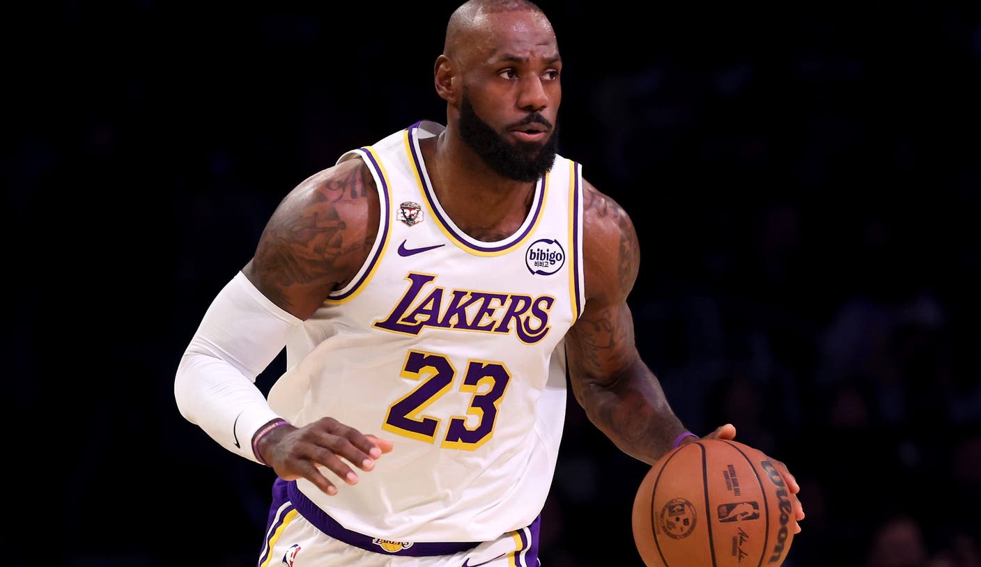 lebron-scaled.jpg