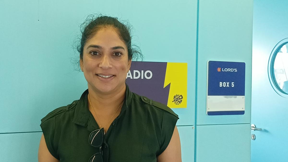 En todo el mundo: cómo Lisa Sthalekar está atrayendo fanáticos a la Copa Mundial Femenina T20 2026