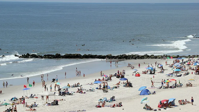 long-island-beach-72816-usnews-getty-ftr_1smbzpwpujucl1taewqbdgidb8.jpg.webp.webp