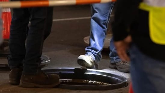 manhole_1779401439819_1779401444481_64d8acac-d98b-4909-b186-f589f096fa85.jpg