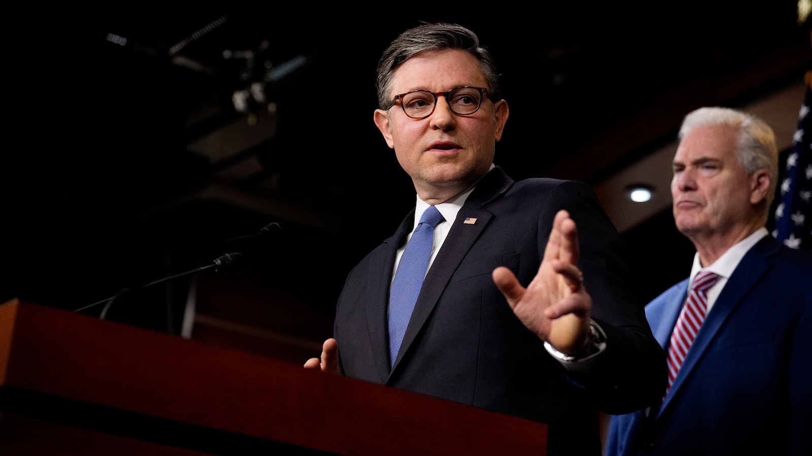 Cámara de Representantes lista para votar resolución sobre poderes de guerra de Irán