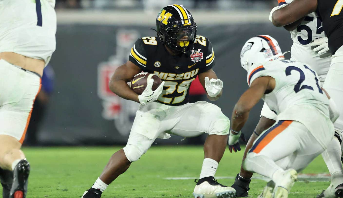 Eli Drinkwitz de Mizzou aborda la violencia armada mientras Ahmad Hardy tiene autorización para regresar