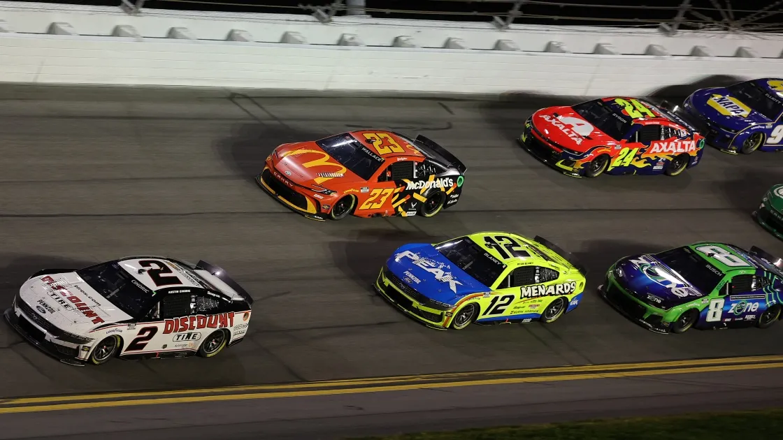 ¿A qué hora es la carrera de NASCAR hoy? Horario de TV, canal y transmisión en vivo de Atlanta