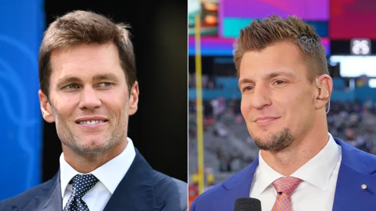Tom Brady muestra abdominales durante el entrenamiento con Rob Gronkowski