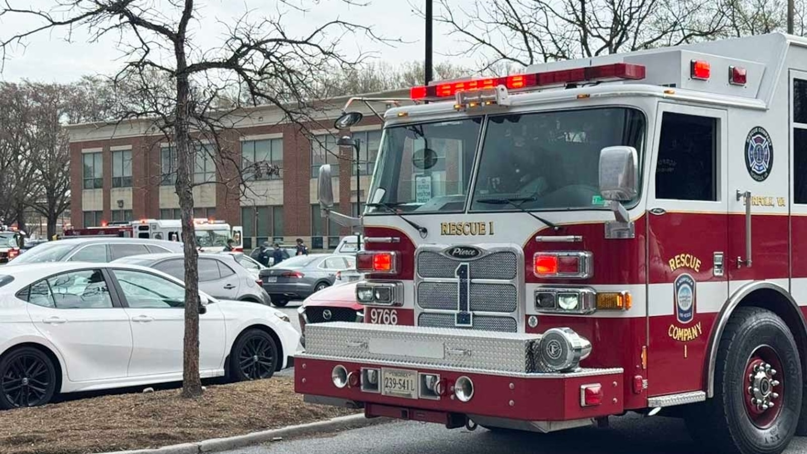 Dos heridos y un pistolero muerto en un tiroteo en la Universidad Old Dominion en Virginia, dice una escuela