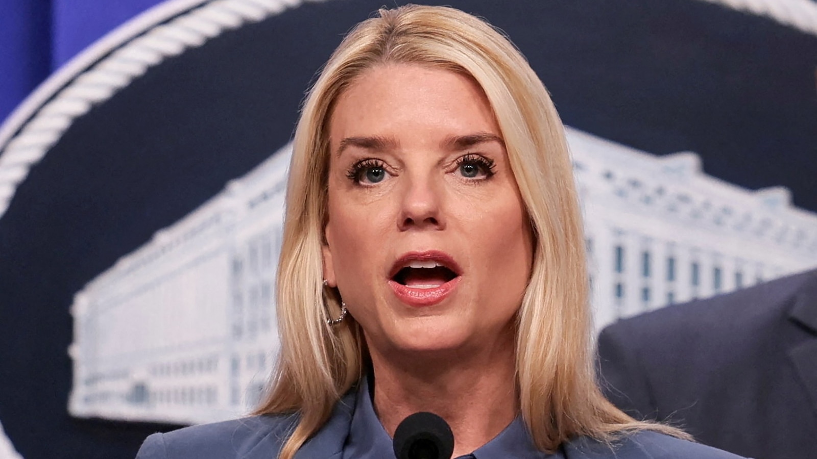 pam-bondi-1-rt-gmh-260119_1768849052028_hpMain_16x9.jpg