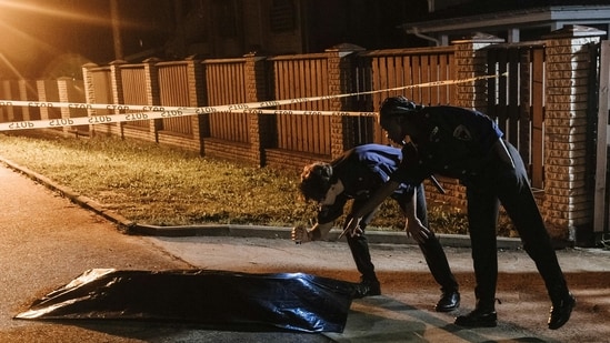 Actualización sobre muertes en el condado de Wayne: escuelas y centros de salud cerrados por “mucha precaución” con “sospechosos sueltos”