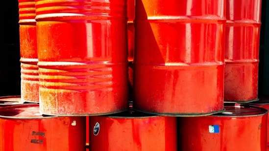 ¿Por qué están subiendo los precios del petróleo? El impacto en las bolsas se explica por la declaración de Trump de que el alto el fuego en Irán ha “terminado”