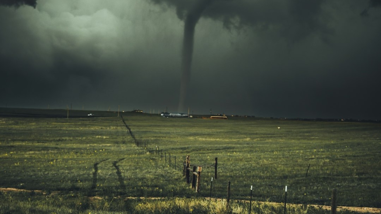 ¿Tornado cerca de Decatur, Illinois? Advertencia emitida para Mount Zion, Long Creek, Blue Mound; superficie de vídeos