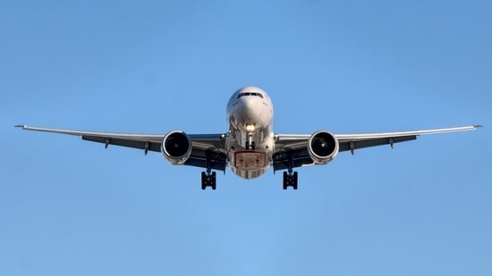 Accidente de avión en Nueva York: rescate en curso en East River después del accidente de hidroavión; superficie de vídeos